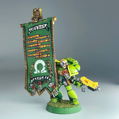 Company Standard Bearer - Space Marine - Painted - Warhammer 40K Metal C5182