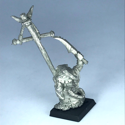 Skaven Plague Monk Standard Bearer - Citadel Warhammer Fantasy Metal X425