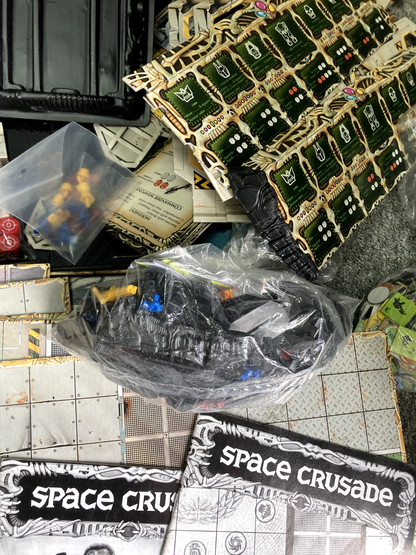 Space Crusade Set - Unsure if Complete - Box in Poor Condition Games Workshop