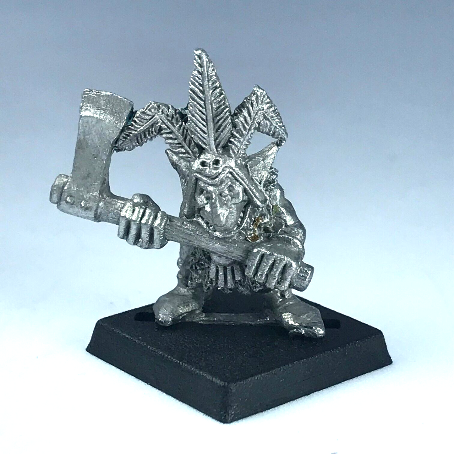 Forest Goblin with Axe - Citadel Warhammer Fantasy Classic Metal GW X2827