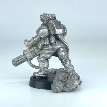 a8242f52-8736-4c13-a600-035bd51a2092