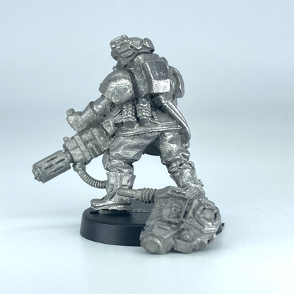 a8242f52-8736-4c13-a600-035bd51a2092