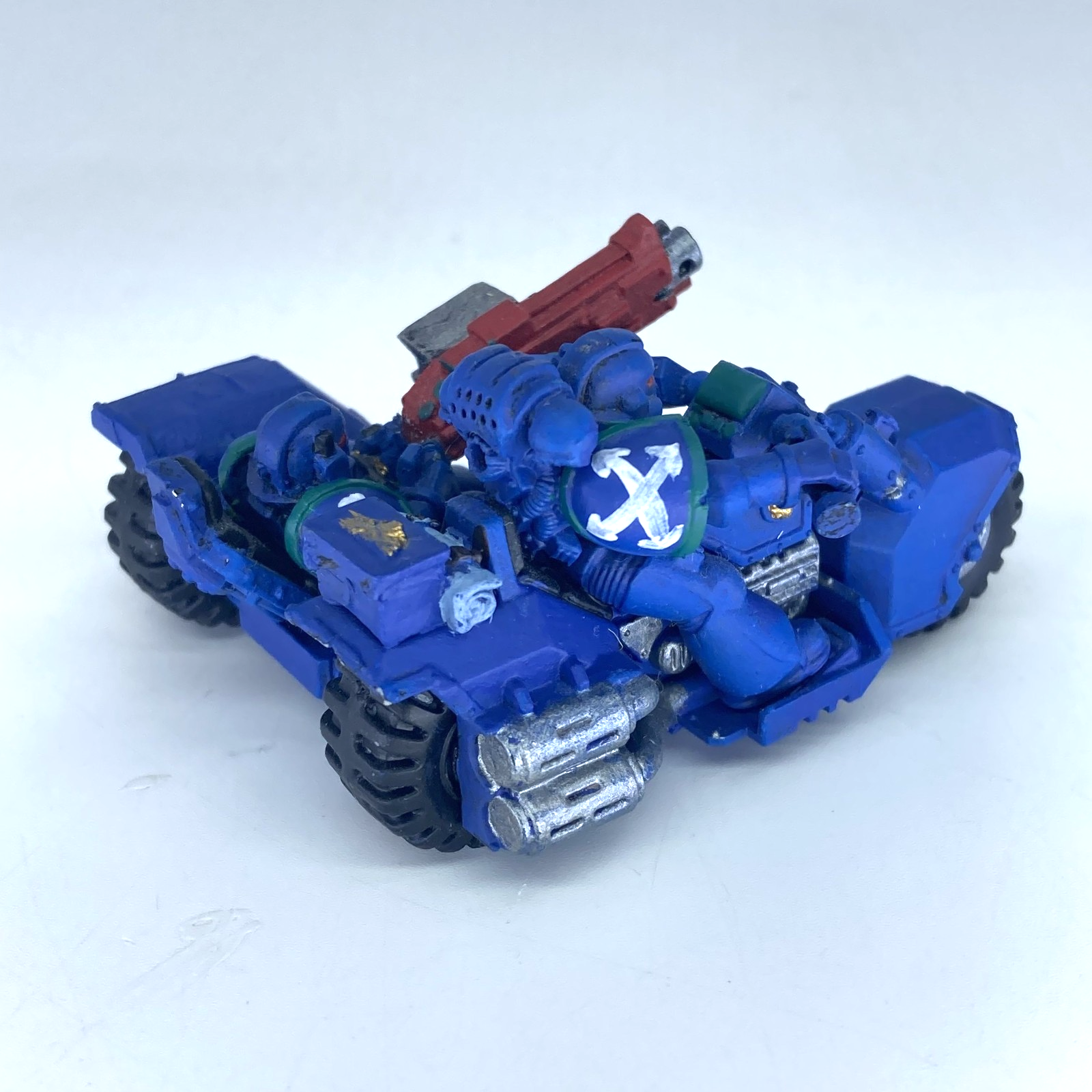 a8f3b917-a685-4d65-99fa-598f6fdfa744