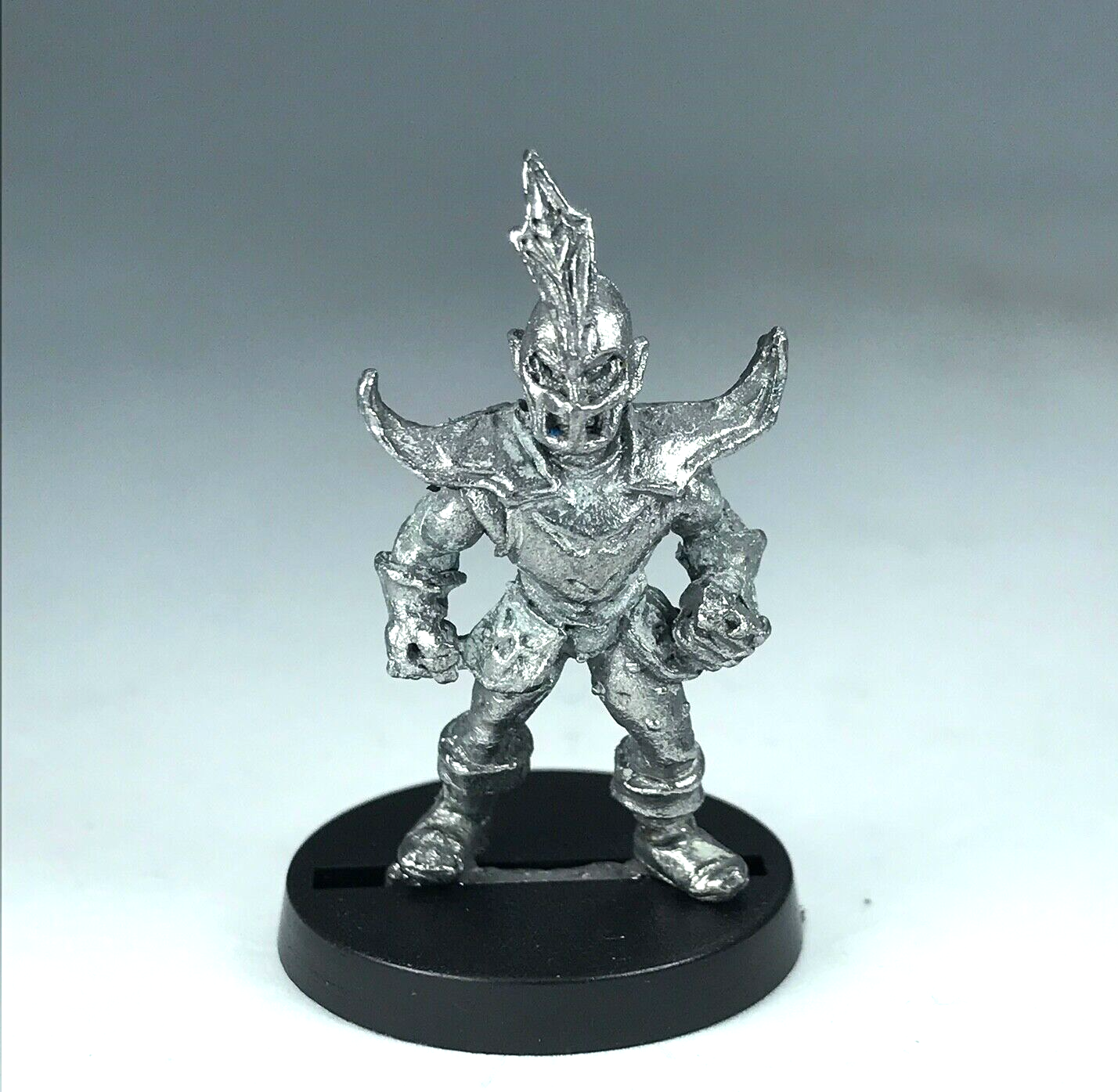 Lineman Dark Elves Blood Bowl - Warhammer Bloodbowl Classic Metal GW X417