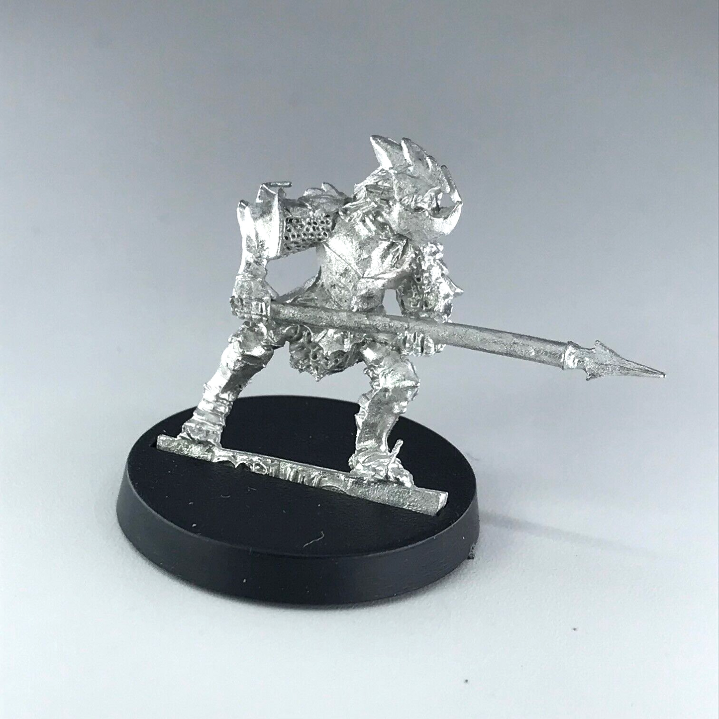 Moria Goblin Armoured Spearman - Warhammer / Lord of the Rings Metal X11658