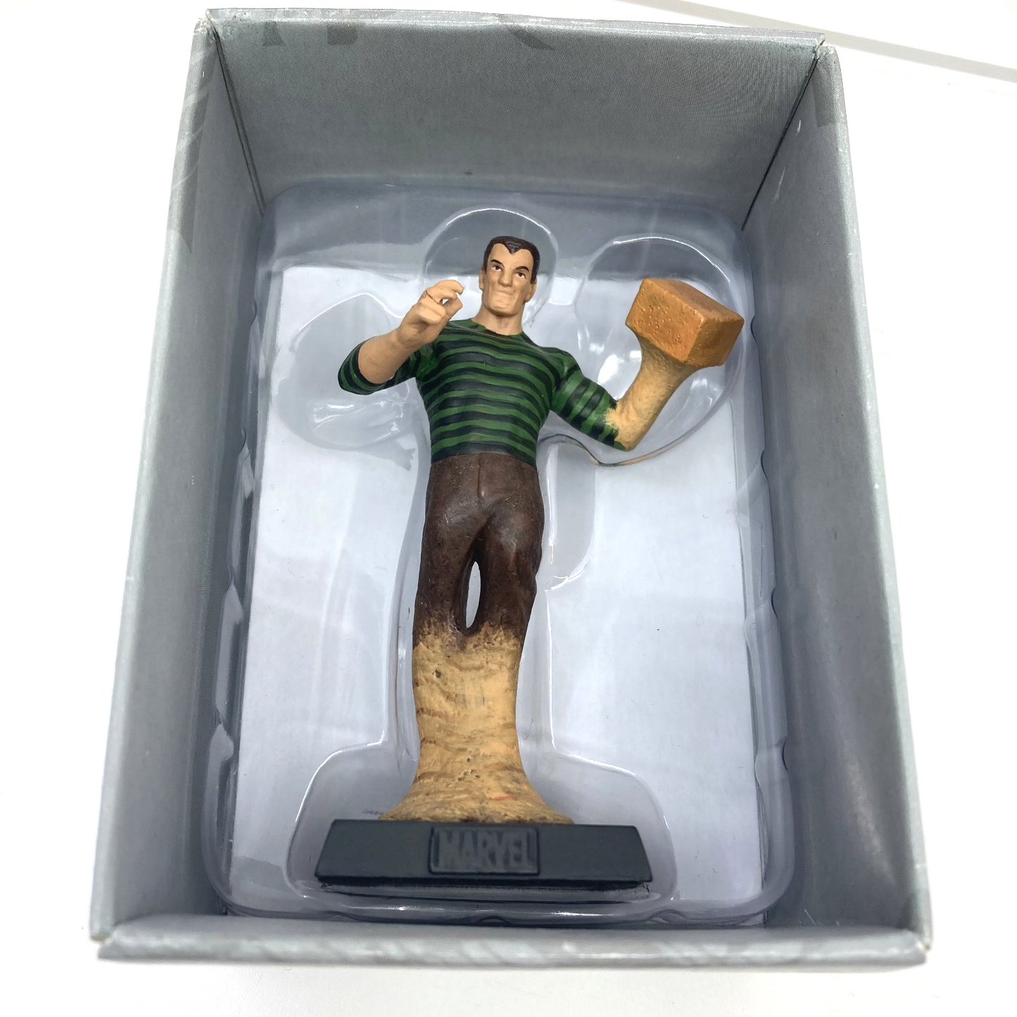 a9dde8e5-ba69-4ae6-a781-33c7945e6fec