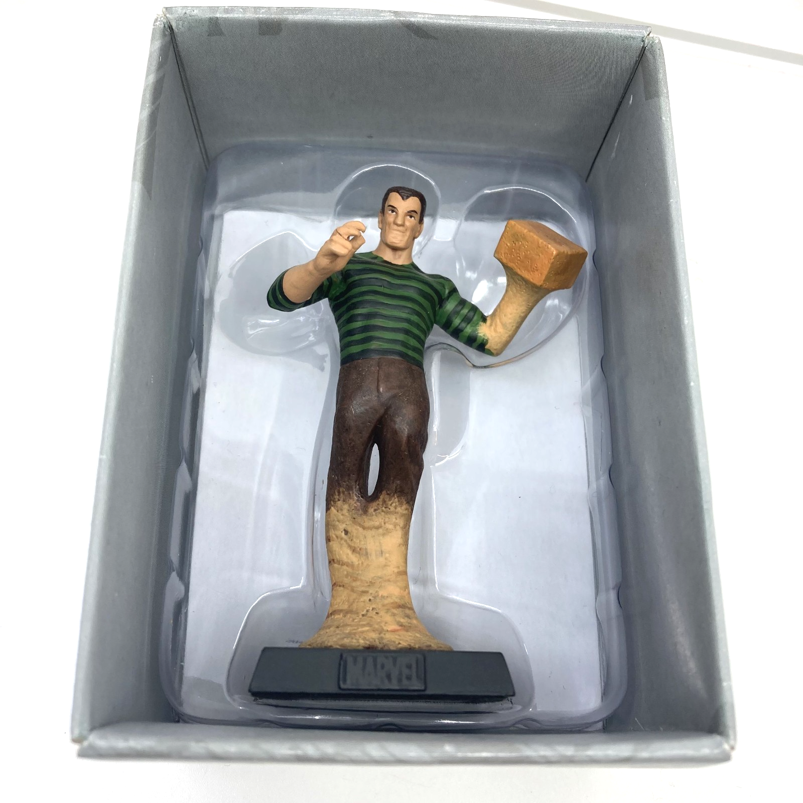 a9dde8e5-ba69-4ae6-a781-33c7945e6fec