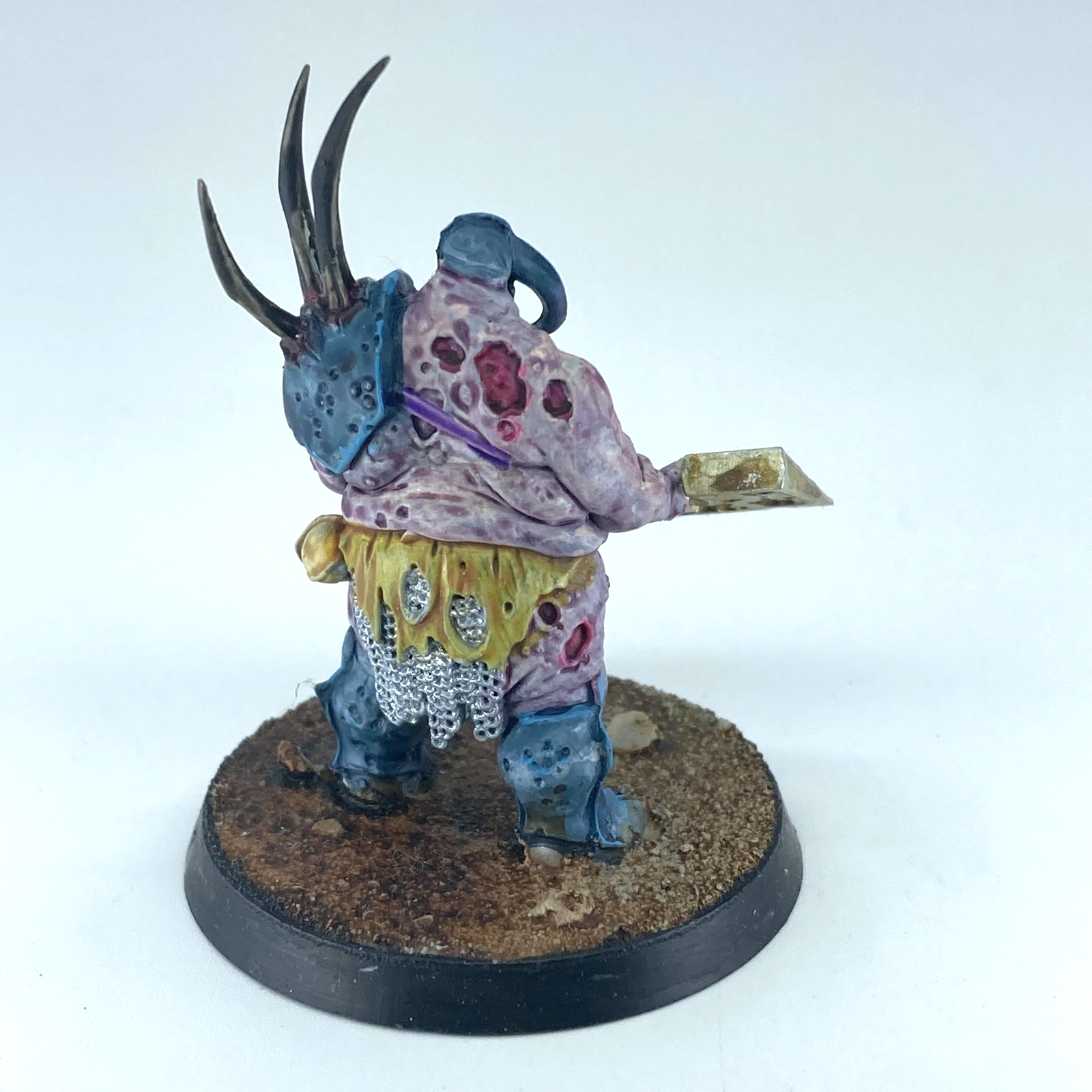 aa585348-8e06-4827-a487-f352e9462900