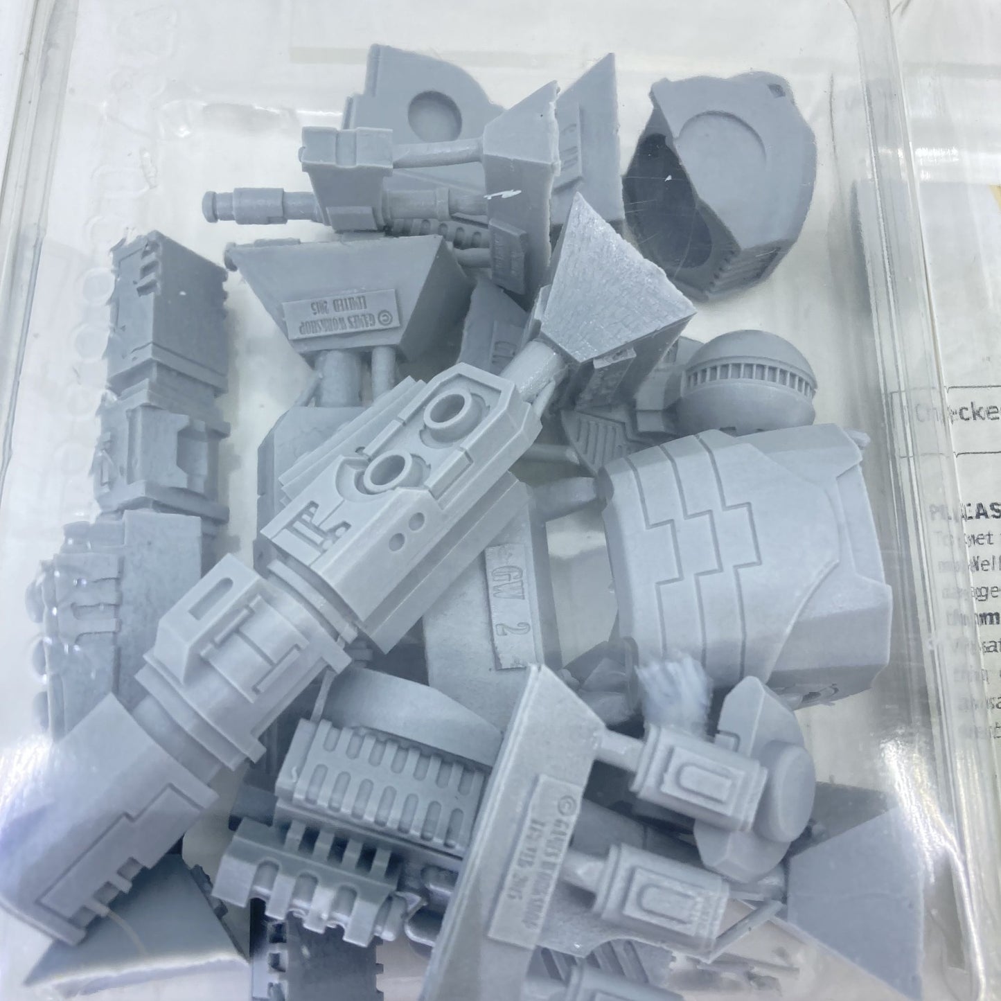 aa591f7e-622f-443e-b60d-403c2158e44b