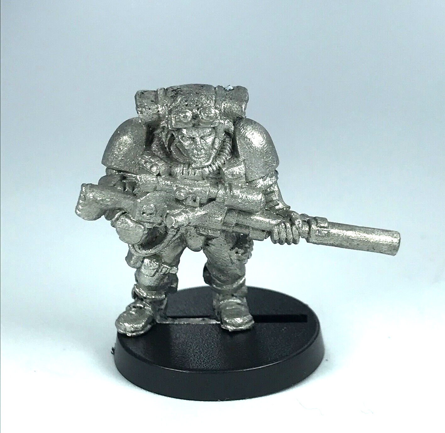 Space Marine Scout Sniper - Classic Metal OOP Warhammer 40K GW X4657