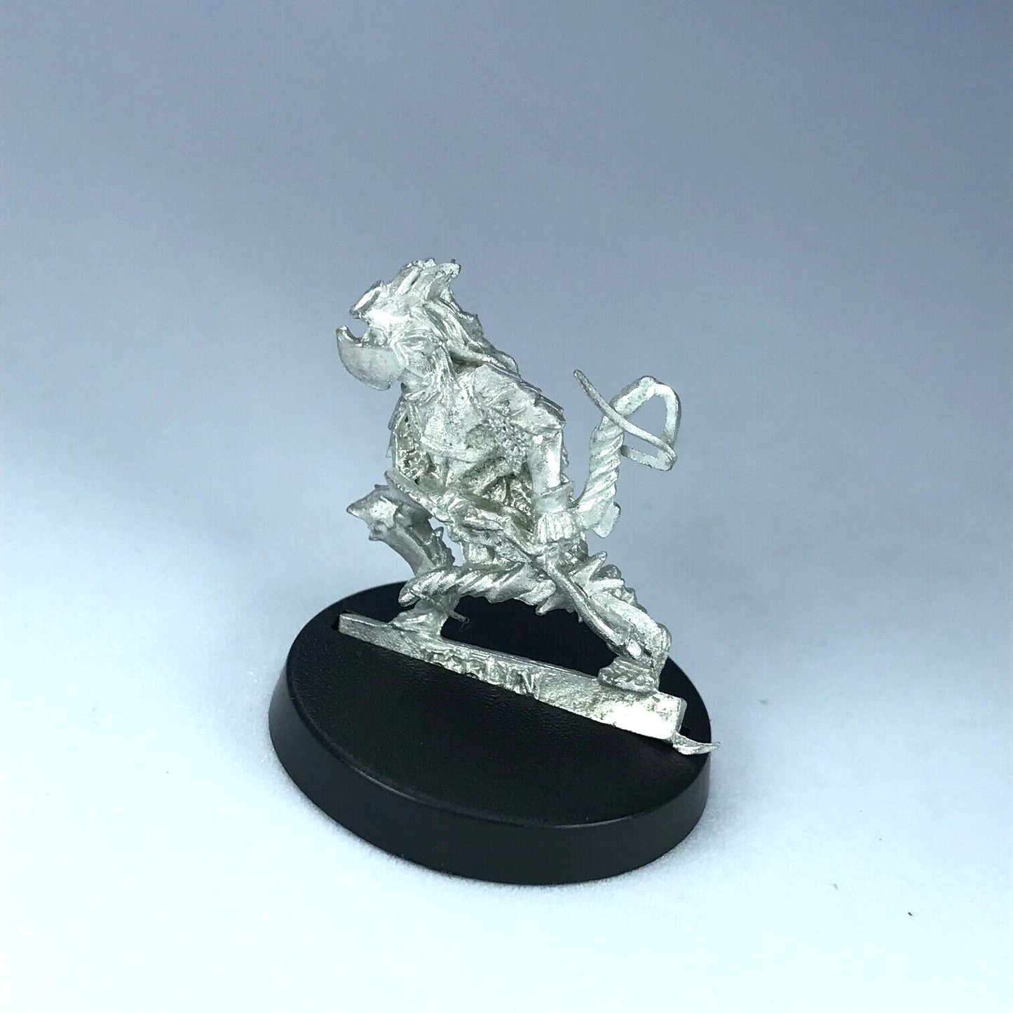 Moria Goblin Armoured Archer LOTR - Warhammer / Lord of the Rings Metal X12765