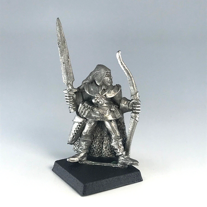 Wood Elves Champion with Bow Command - Citadel Warhammer Fantasy X2824