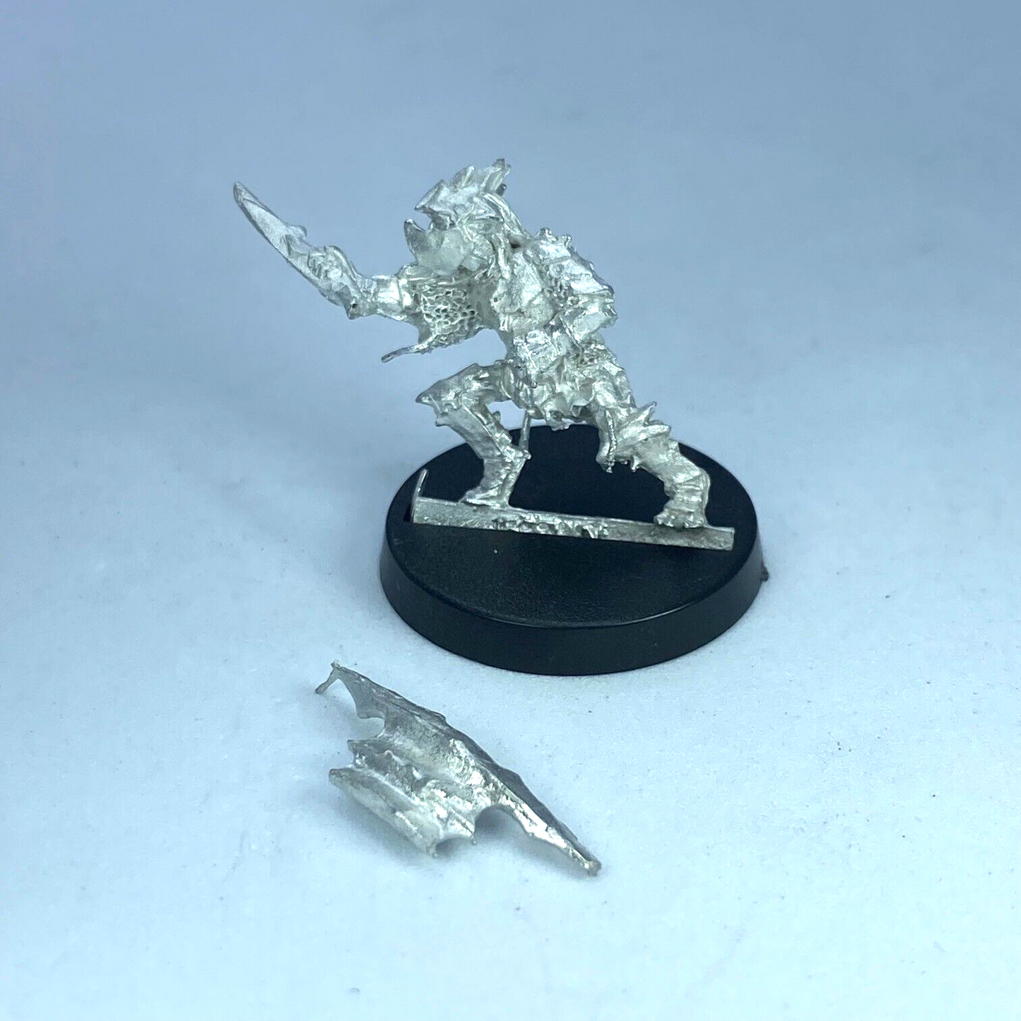 Metal Moria Goblin Armoured Warrior LOTR - Warhammer / Lord of the Rings X4674