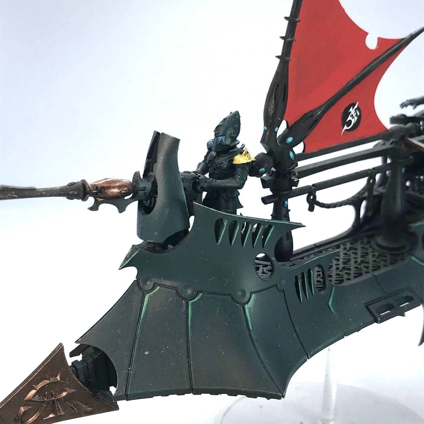 Drukhari Dark Eldar Ravager Skycraft Flyer - Painted - Warhammer 40K BOX111