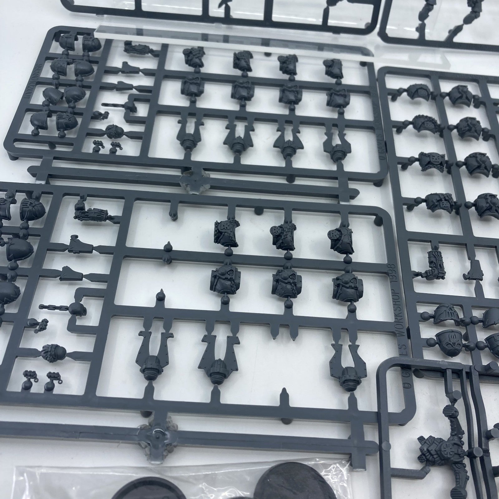 ae87b153-7c3a-48ba-92ac-6257d1b8d8c8