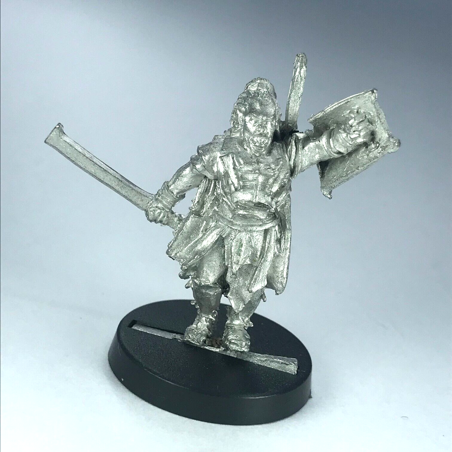 Metal Lurtz Uruk Hai Captain LOTR - Warhammer / Lord of the Rings X10429