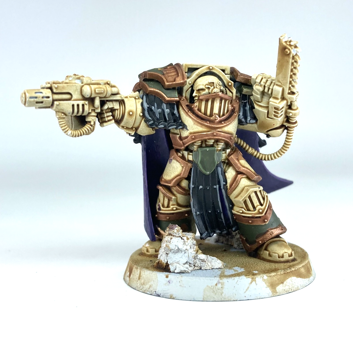 b00891f9-550e-48cd-9d99-60d6ba133124