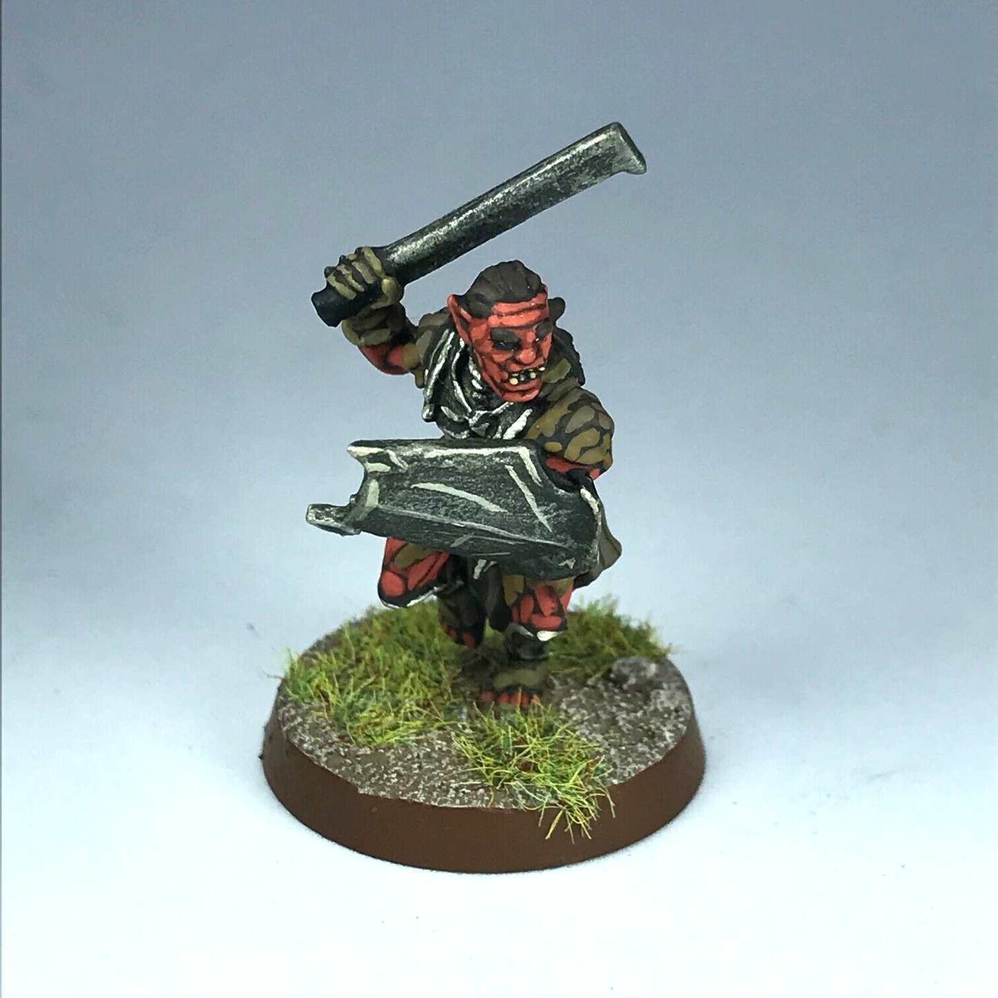 Metal Uruk Hai Scout - Painted - LOTR / Warhammer / Lord of the Rings X5160