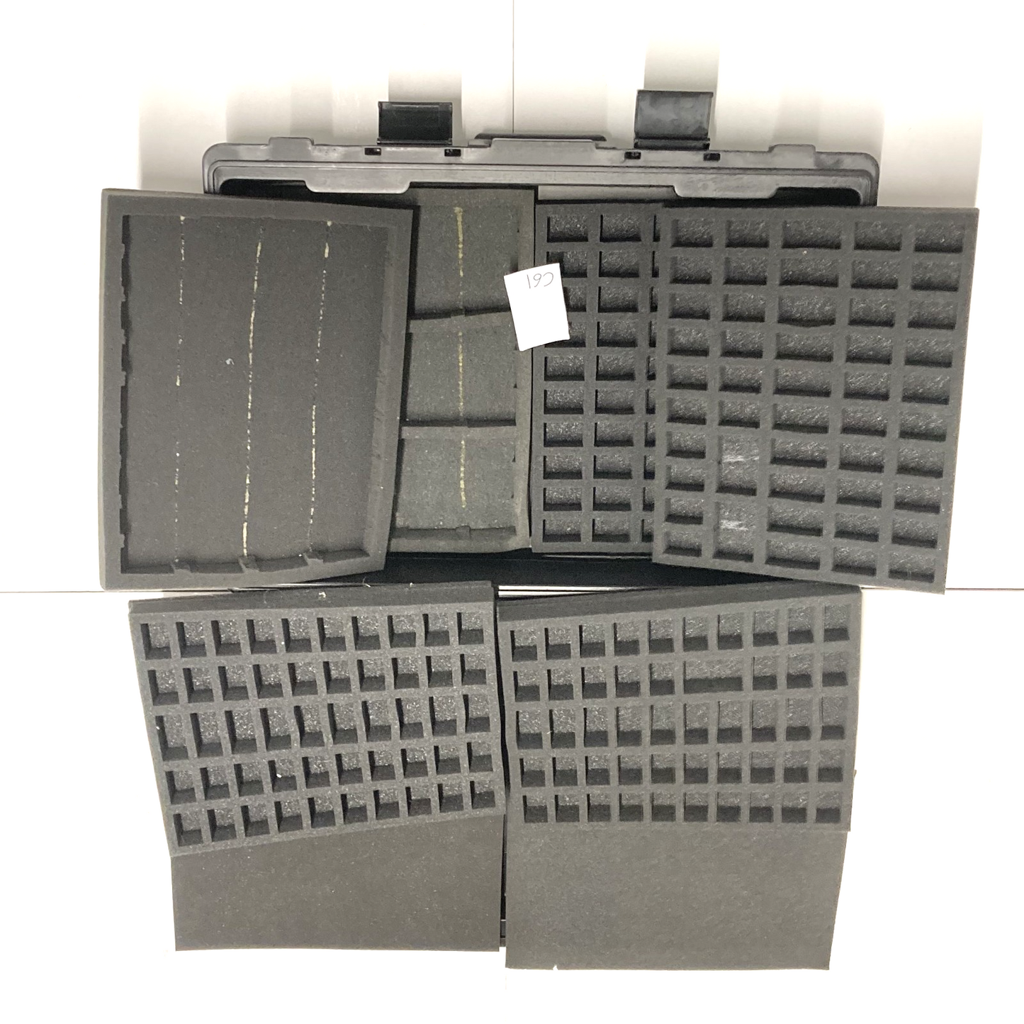 b1898246-4f3a-4a7e-a804-7d9596feda81