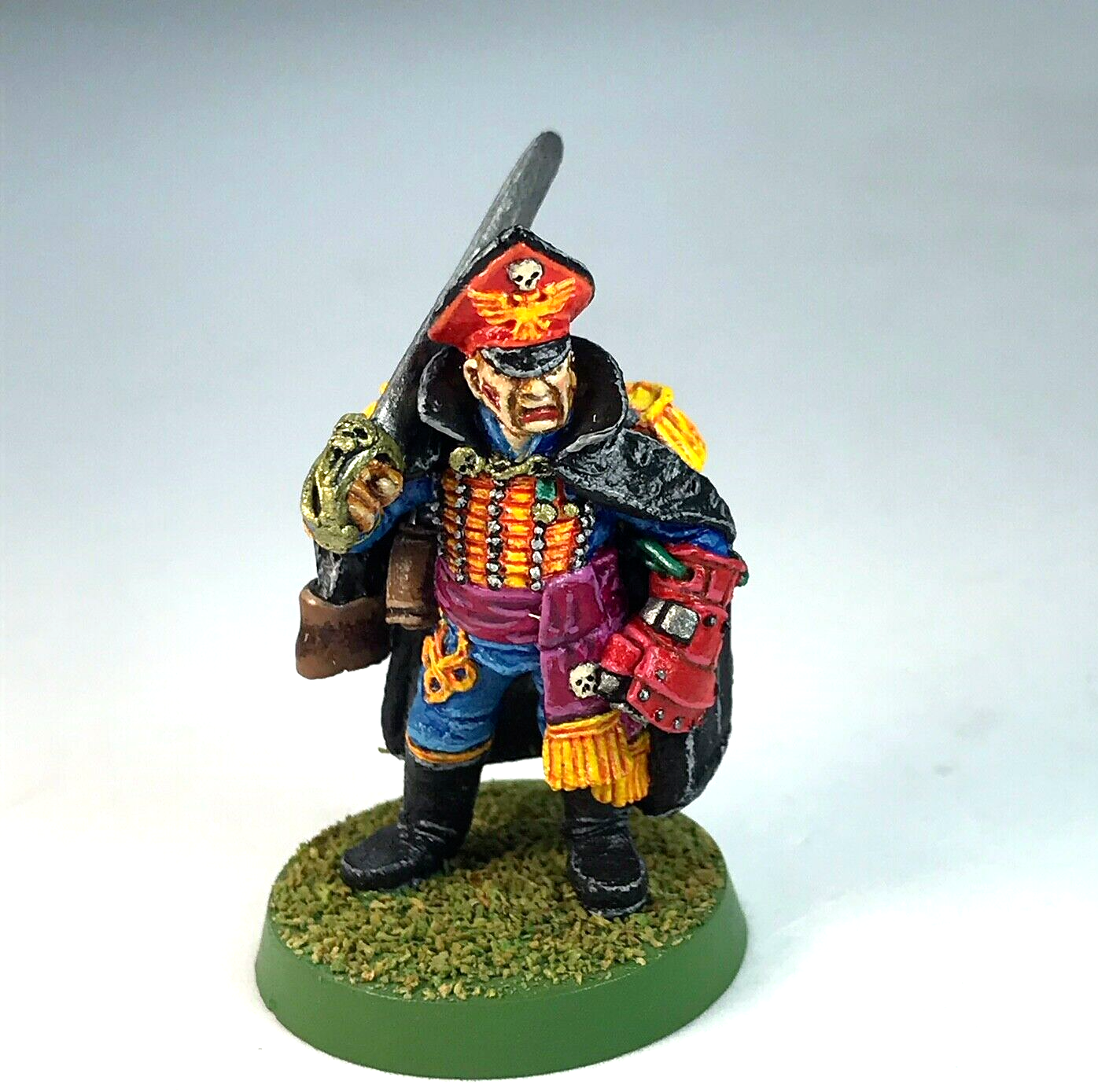 Commissar Imperial Guard Astra Militarum - Warhammer 40K Painted Metal X5061