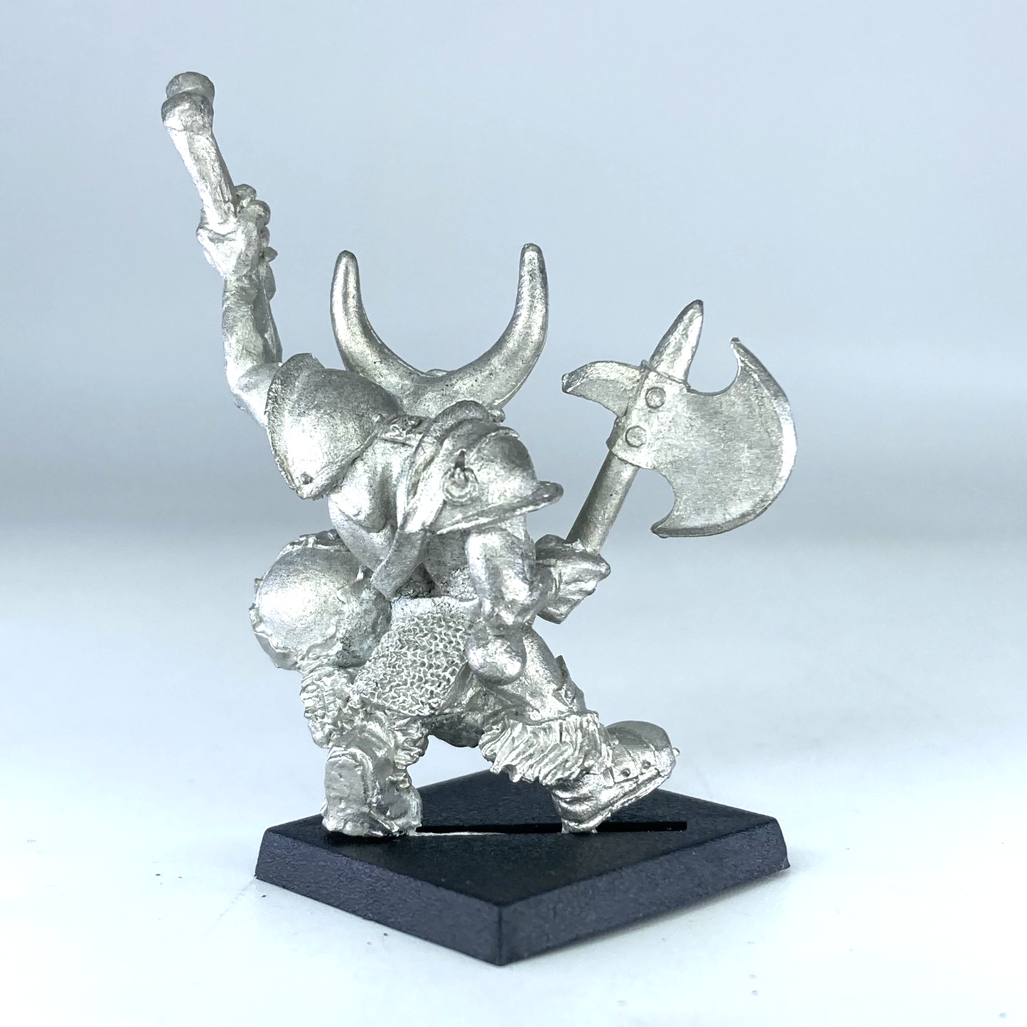 b3399f6c-a374-44ef-b4f1-df4095af5934