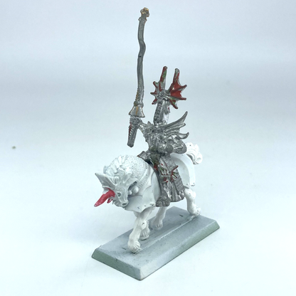 b4546693-67ad-444b-b590-1eea0c9c68ab