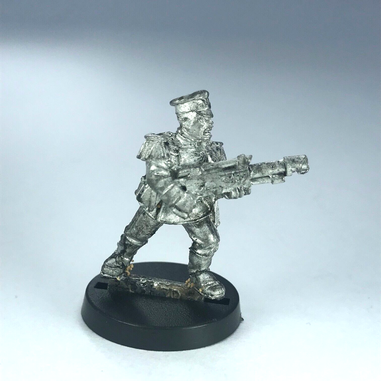 Classic Imperial Guard Mordian Iron Guard Rifleman - Warhammer 40K X5027