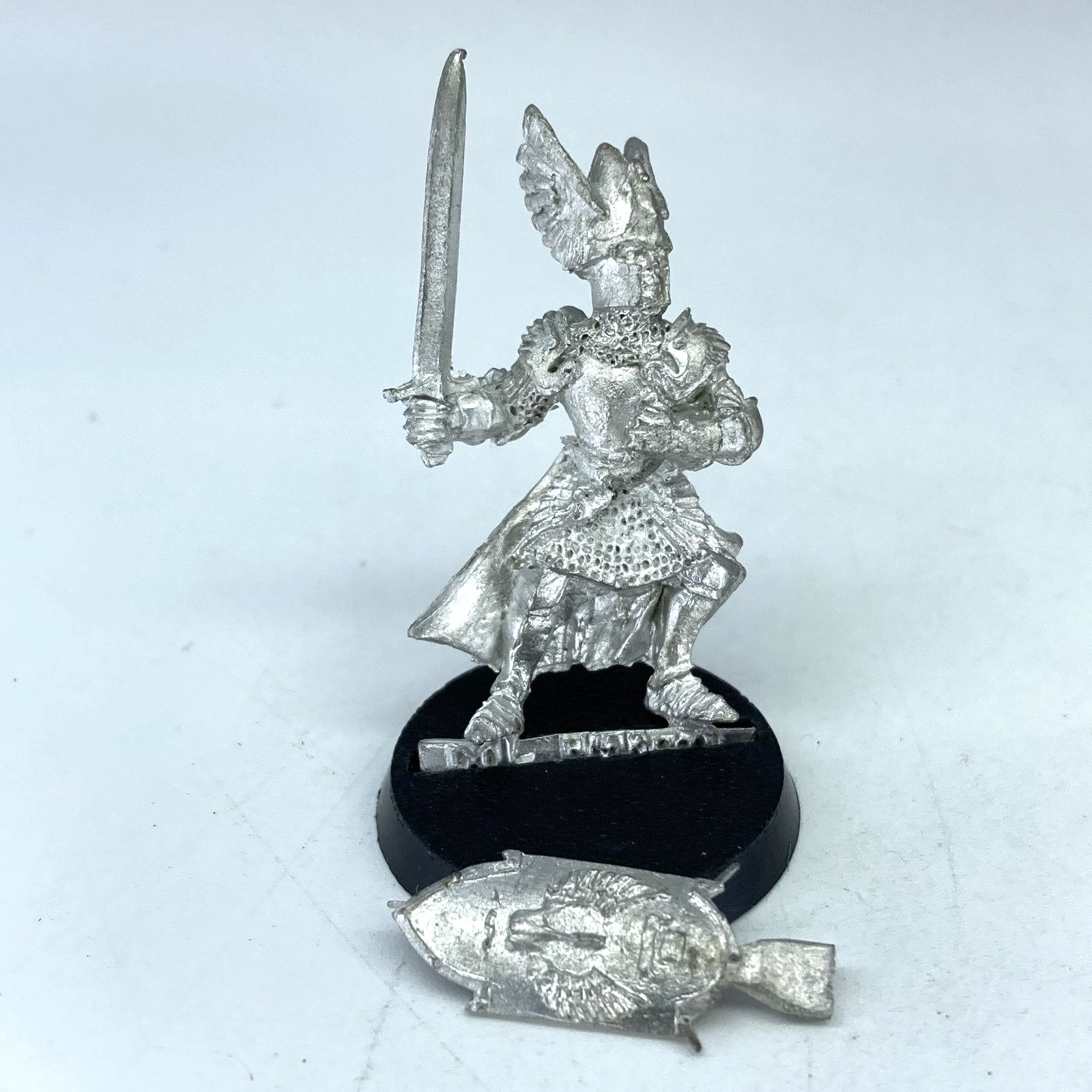 b5d18882-e75c-4420-bb89-2dc6cea90f2d