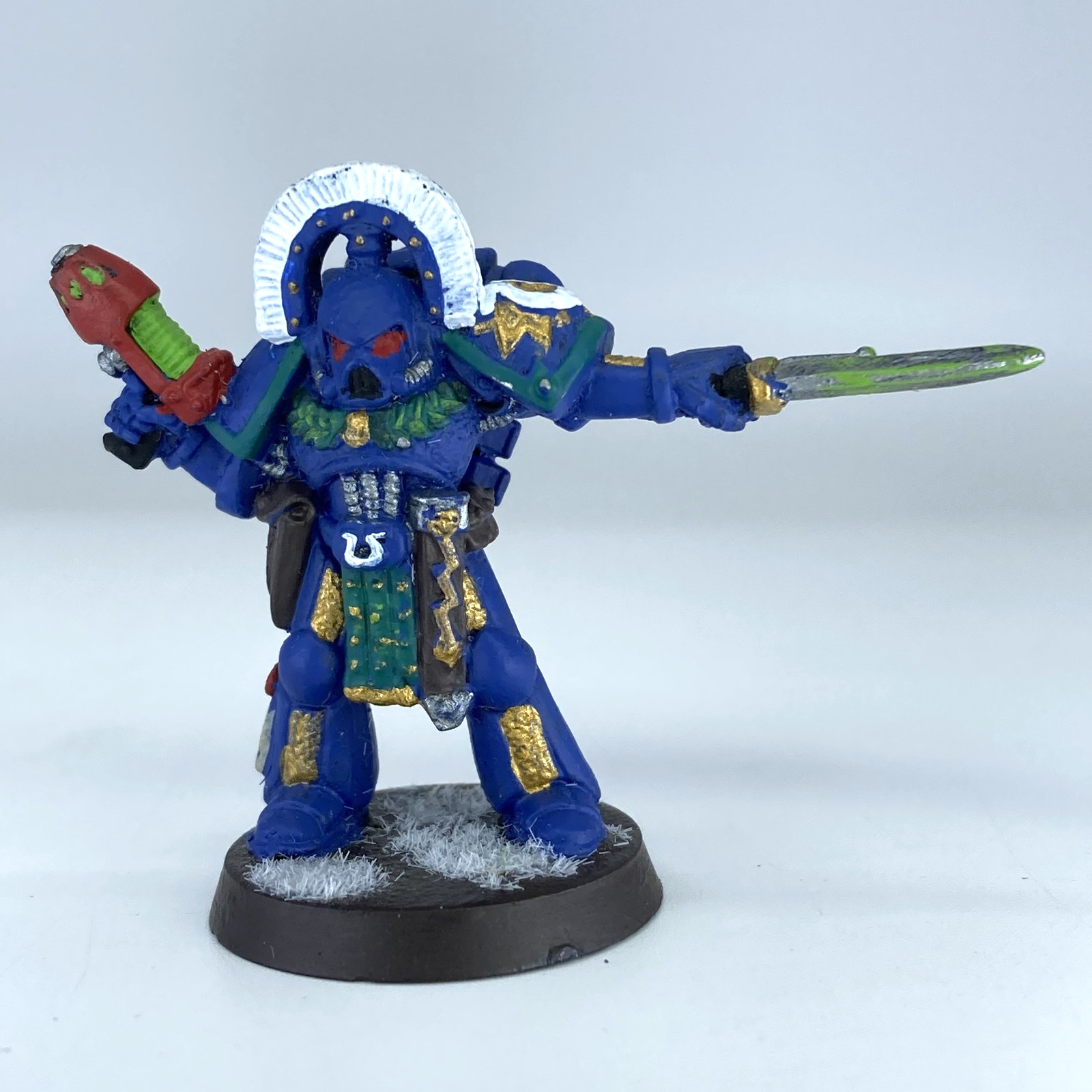 b60e9f2b-8775-45f3-bca5-a742cebd28bb