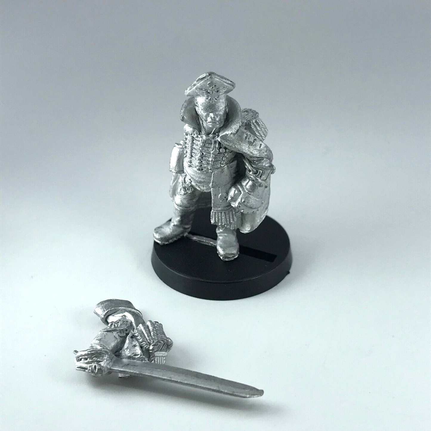 Commissar Astra Militarum Imperial Guard - Warhammer 40K Classic Metal X9430