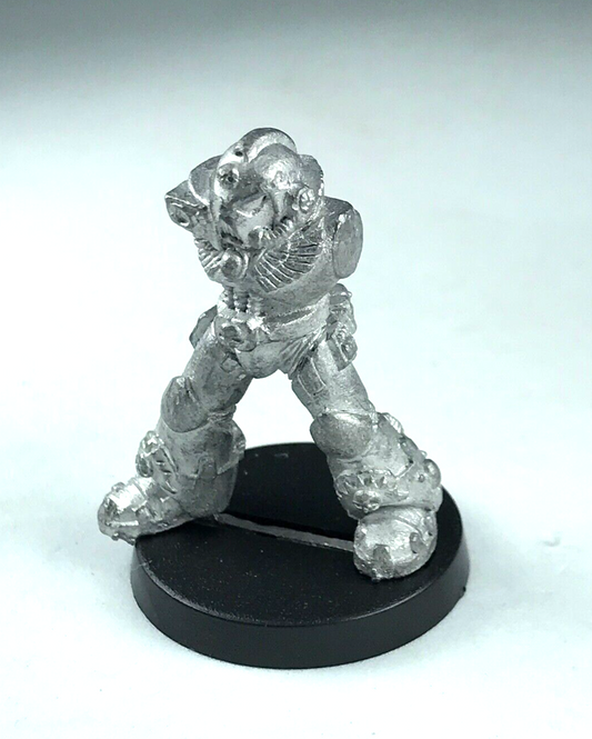 Classic Metal Space Marine Trooper Body Part Rogue Trader - Warhammer 40K X3381