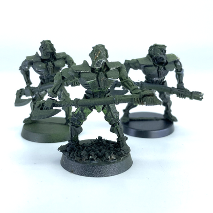 b68bab24-a881-4784-876b-b87be9286099