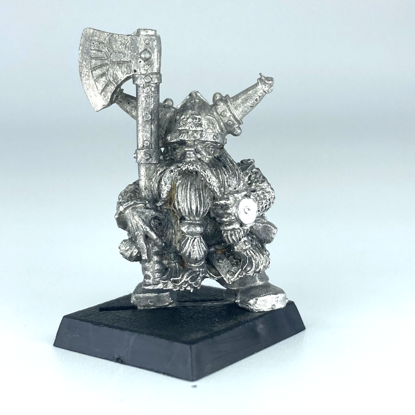 b6e8091d-03af-4788-8fba-8ff6bcc53a34