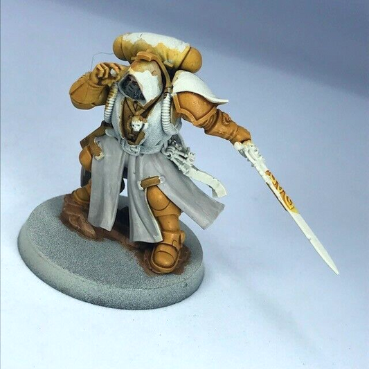 Imperial Fists Primaris Librarian in Phobos Armour - Warhammer 40K C4766