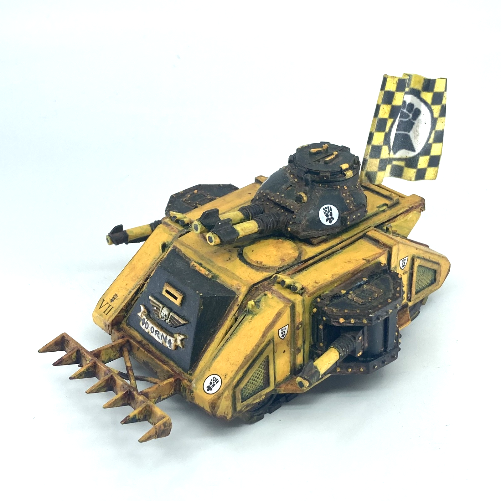 Predator imperial fists - rogue trader warhammer 40k games workshop painted