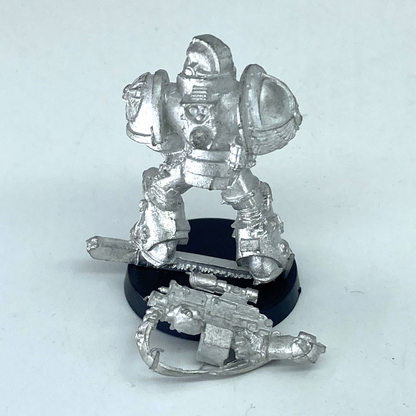 b75640ae-45a1-4e9d-931e-3e7ed10635aa