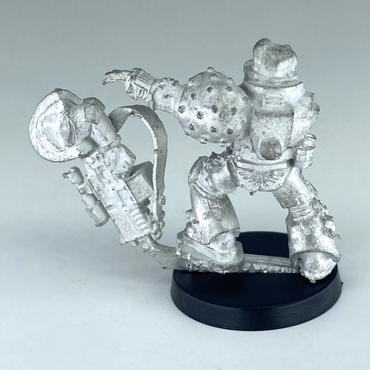 b9352012-a576-4c8c-9594-ec6b5a7b1391