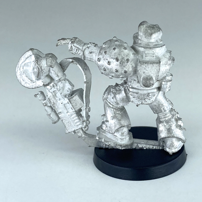 b9352012-a576-4c8c-9594-ec6b5a7b1391