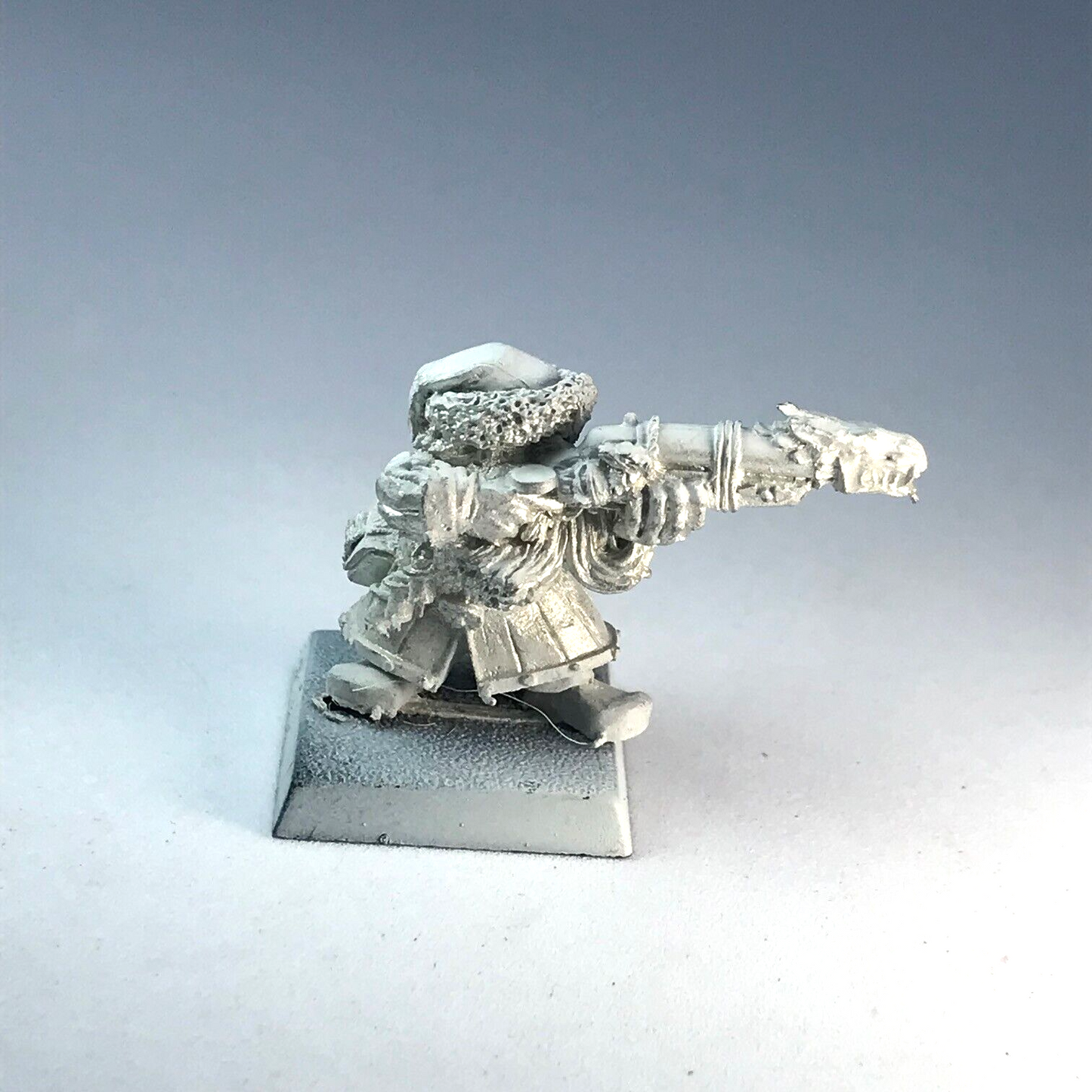 Dwarf Thunderer Rifleman - Citadel Warhammer Fantasy Classic Metal X12726