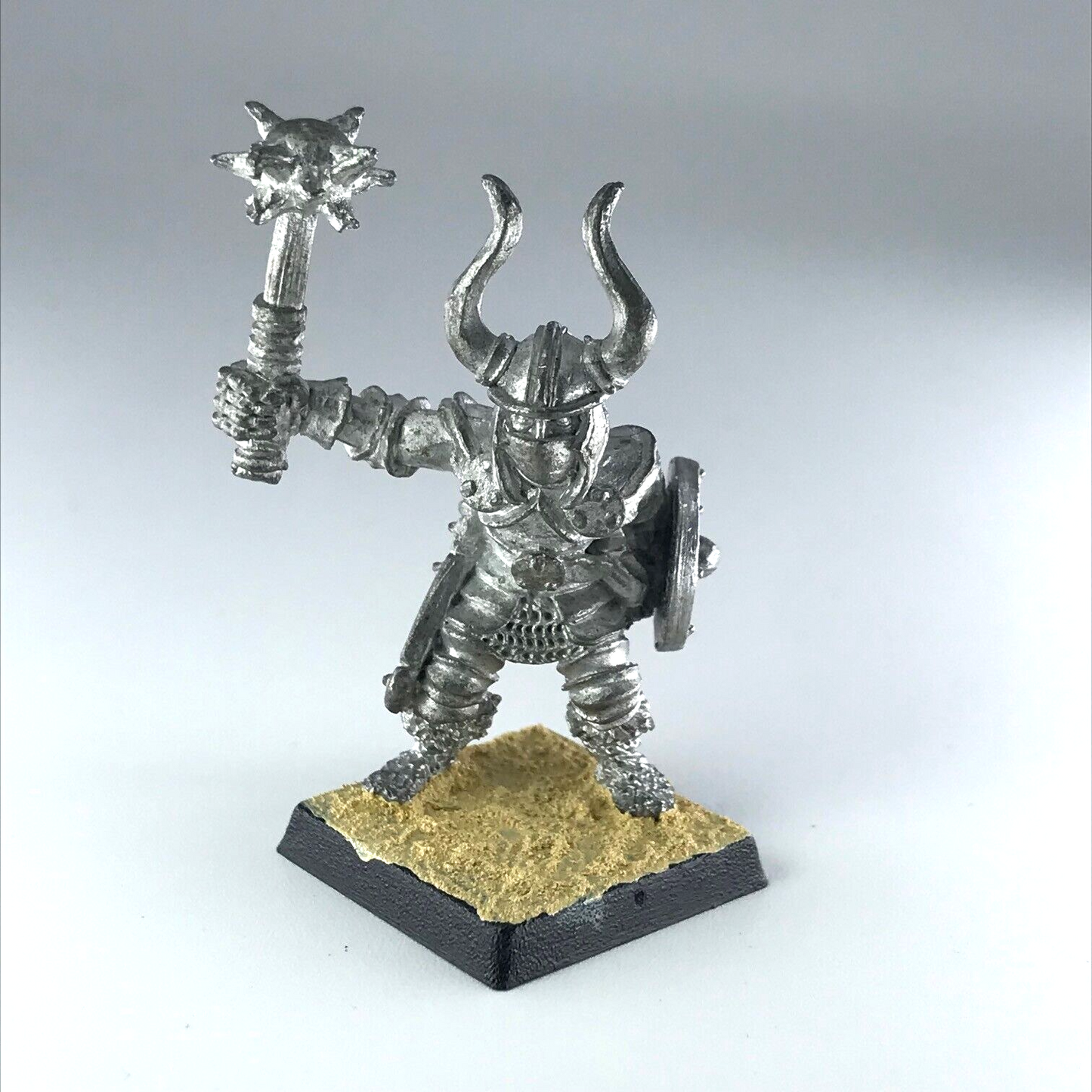 Feudal Vlad Heroic Fighter - Citadel Warhammer Fantasy Classic Metal X8347