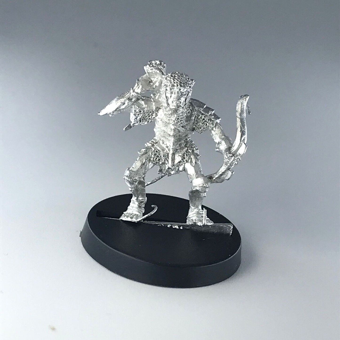 Moria Goblin Armoured Archer LOTR - Warhammer / Lord of the Rings Metal X528