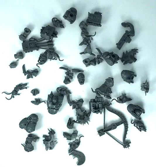 Bits / Parts Bundle - Spares & Repairs - Warhammer 40K / Fantasy X3704