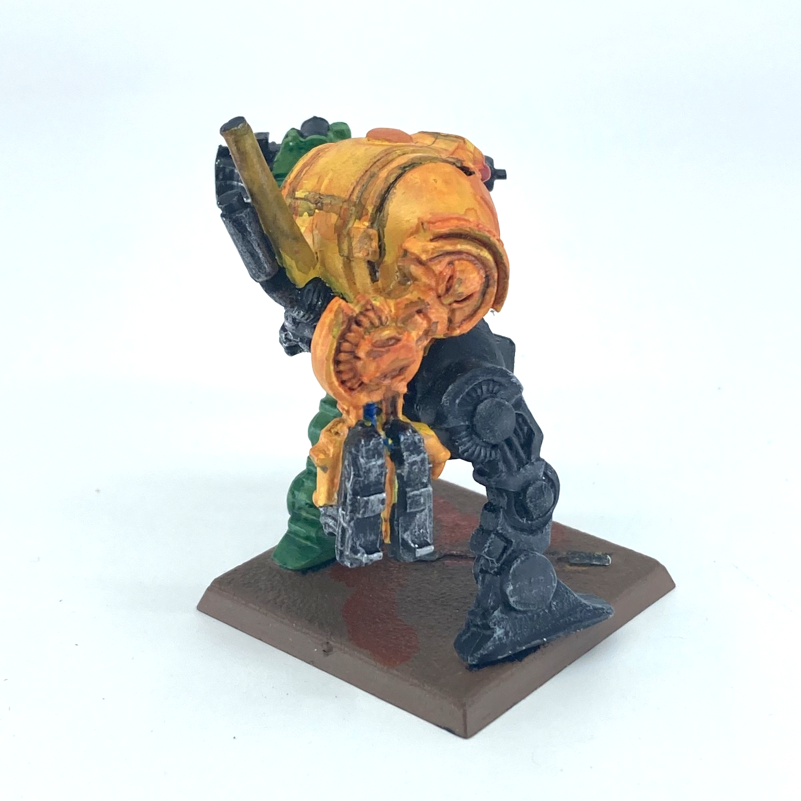 c11566b6-ebc4-4682-b121-f69e7e35a3f2