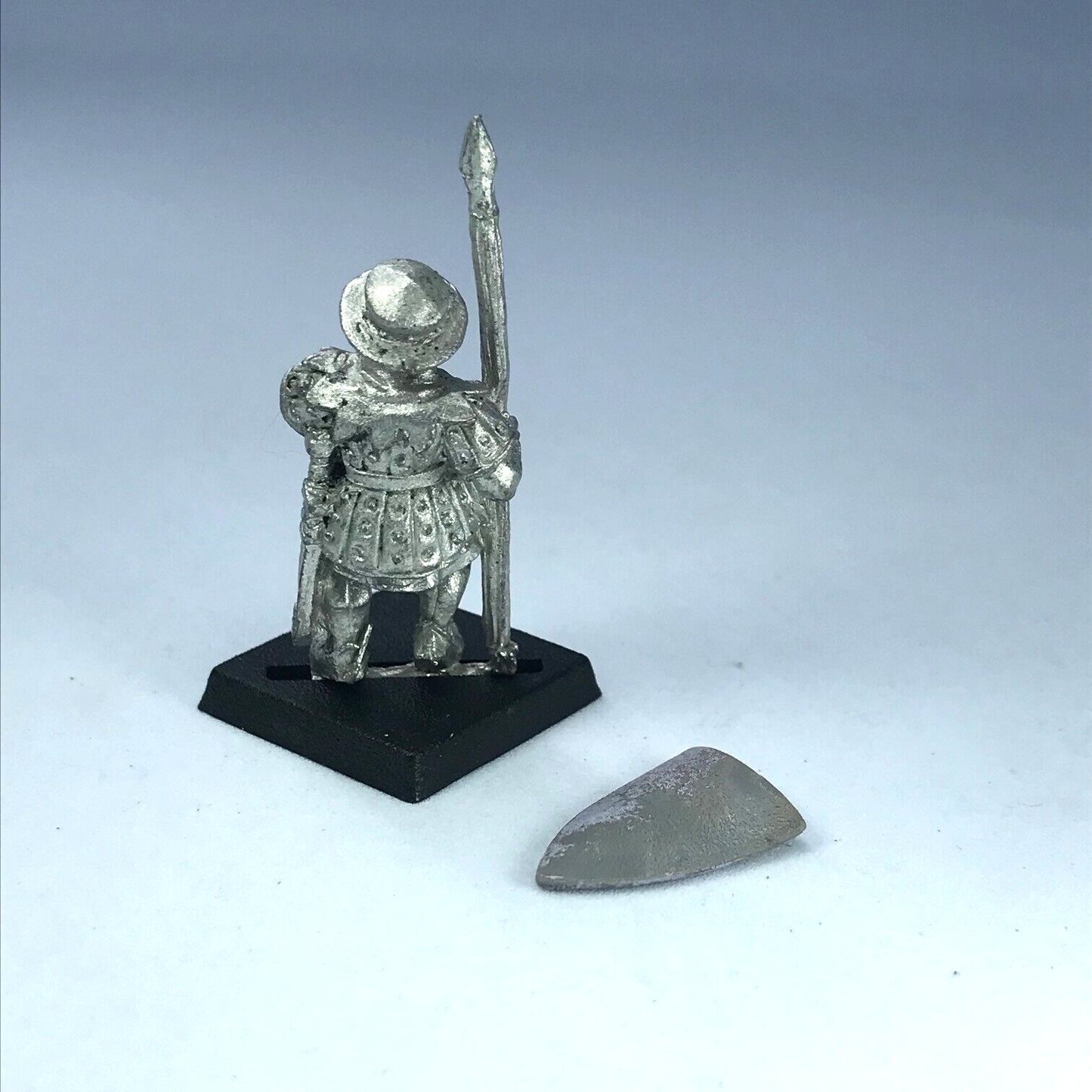 Bretonnia Men At Arms Spearman - Warhammer Fantasy Classic Metal GW X159