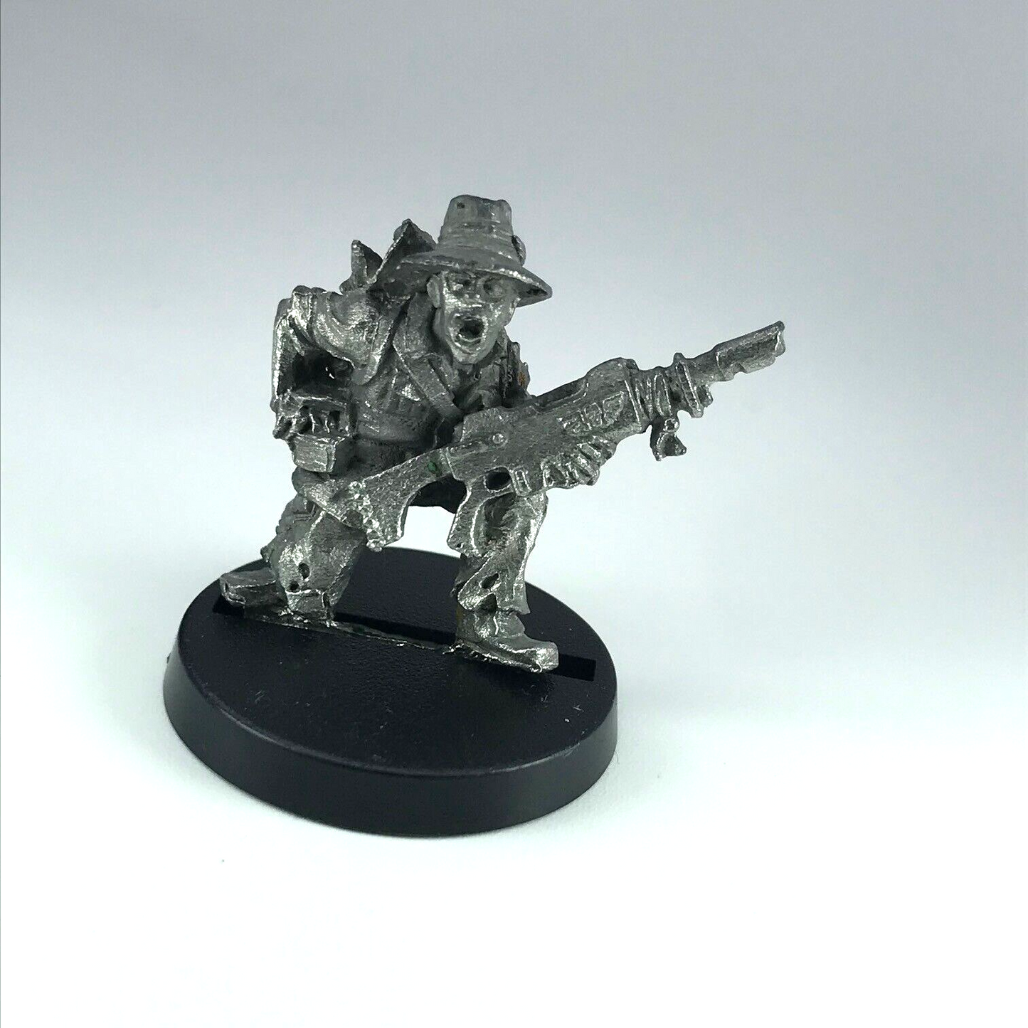 Imperial Guard Colonel Schaeffer's Last Chancers Scrounger - Warhammer 40K X490