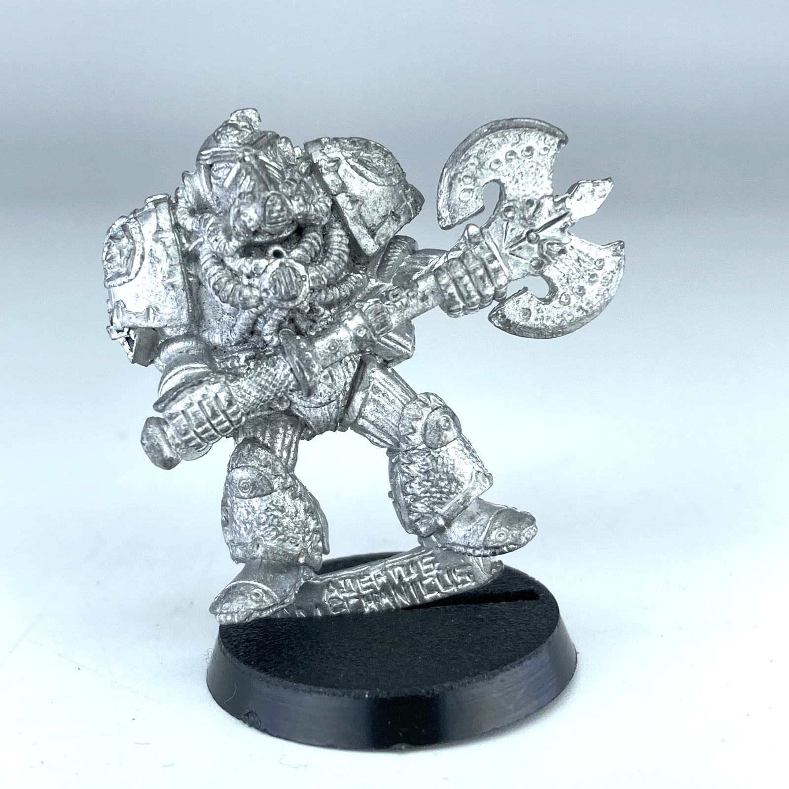 Adeptus mechanicus with power axe - rogue trader 1988 - warhammer 40k x19225