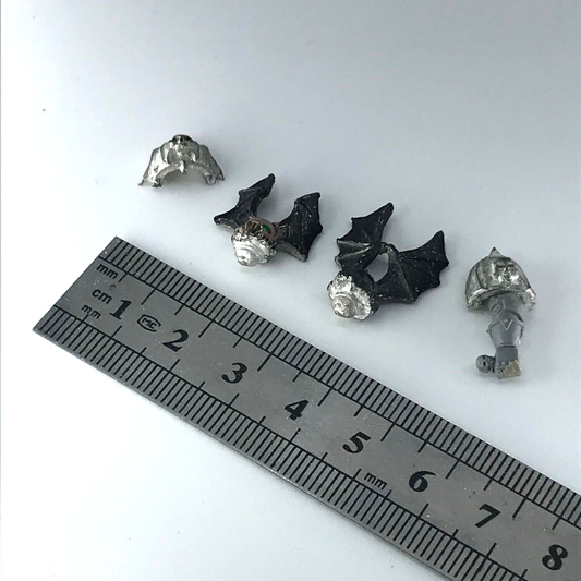 Night Lords Chaos Space Marines Helmet / Arm Parts Spares Warhammer 40K X11493