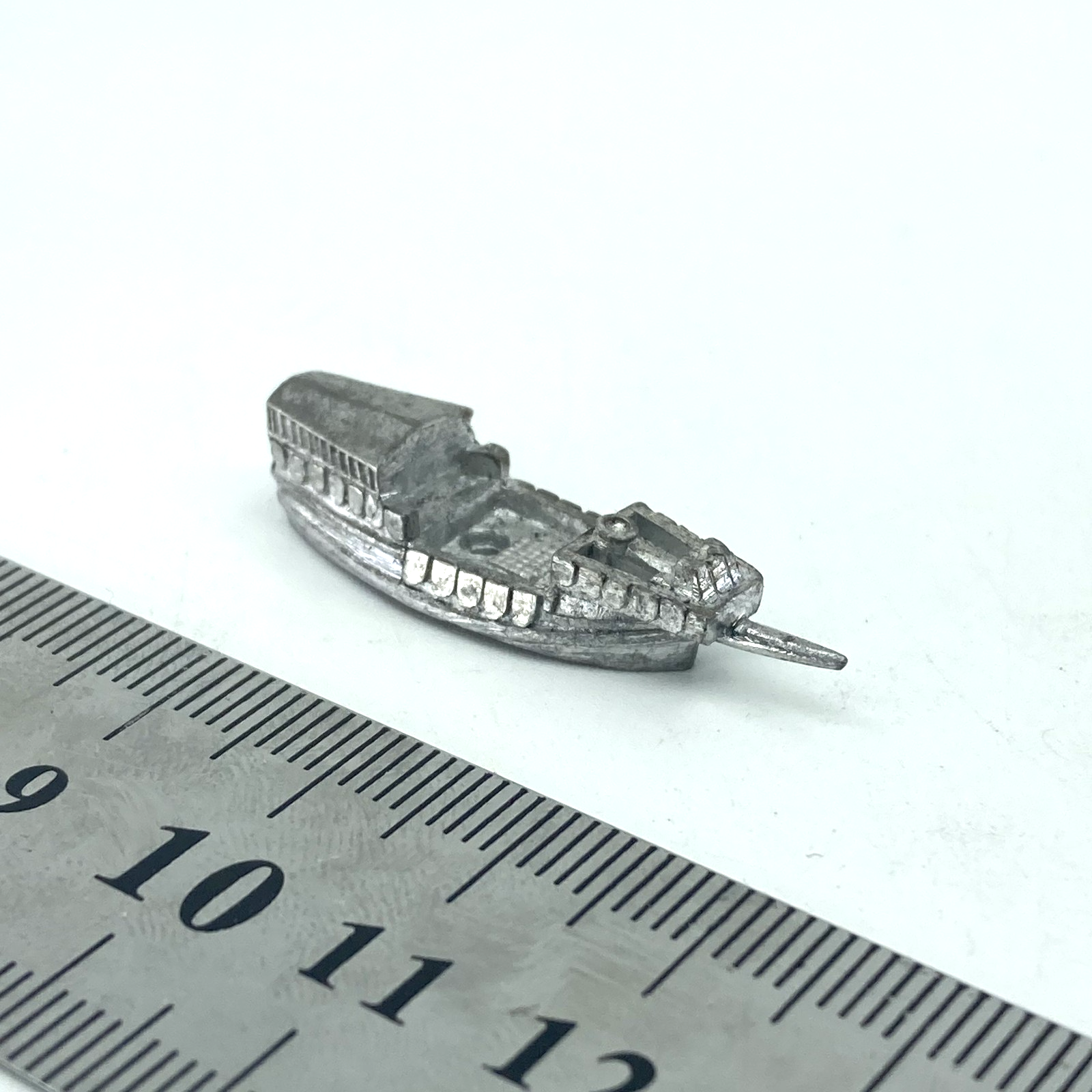 c76172f2-27dd-4d99-bfed-3968dc9d3e3d