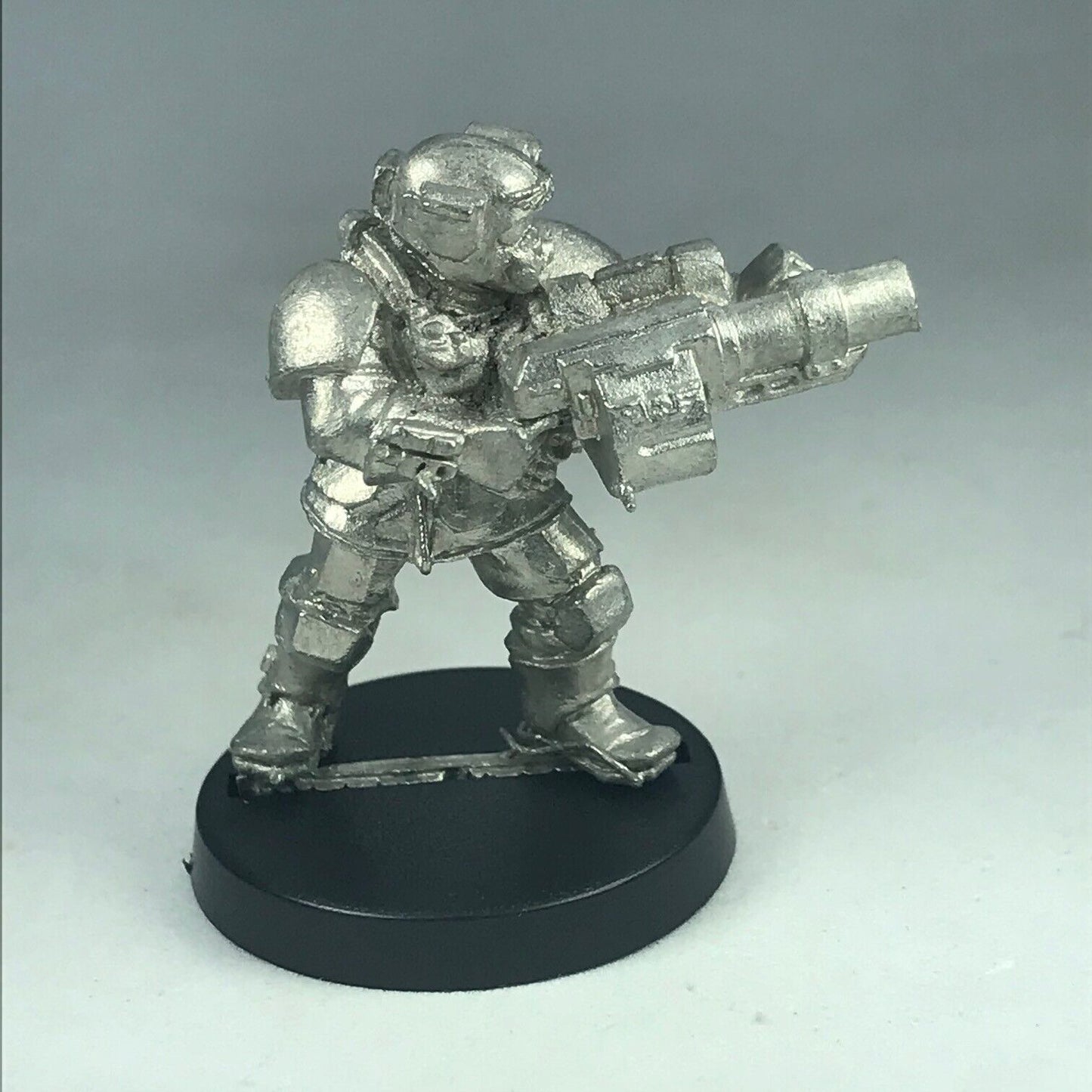 Metal Kasrkin Stormtrooper Grenade Launcher Imperial Guard - Warhammer 40K X9137