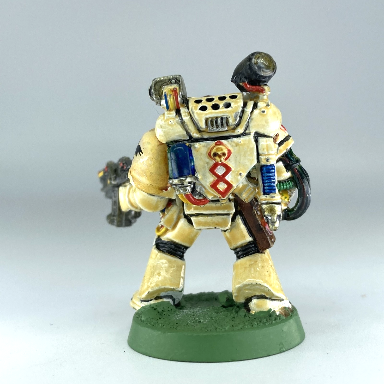 c827390e-91c4-456a-af8b-22e532b3afae